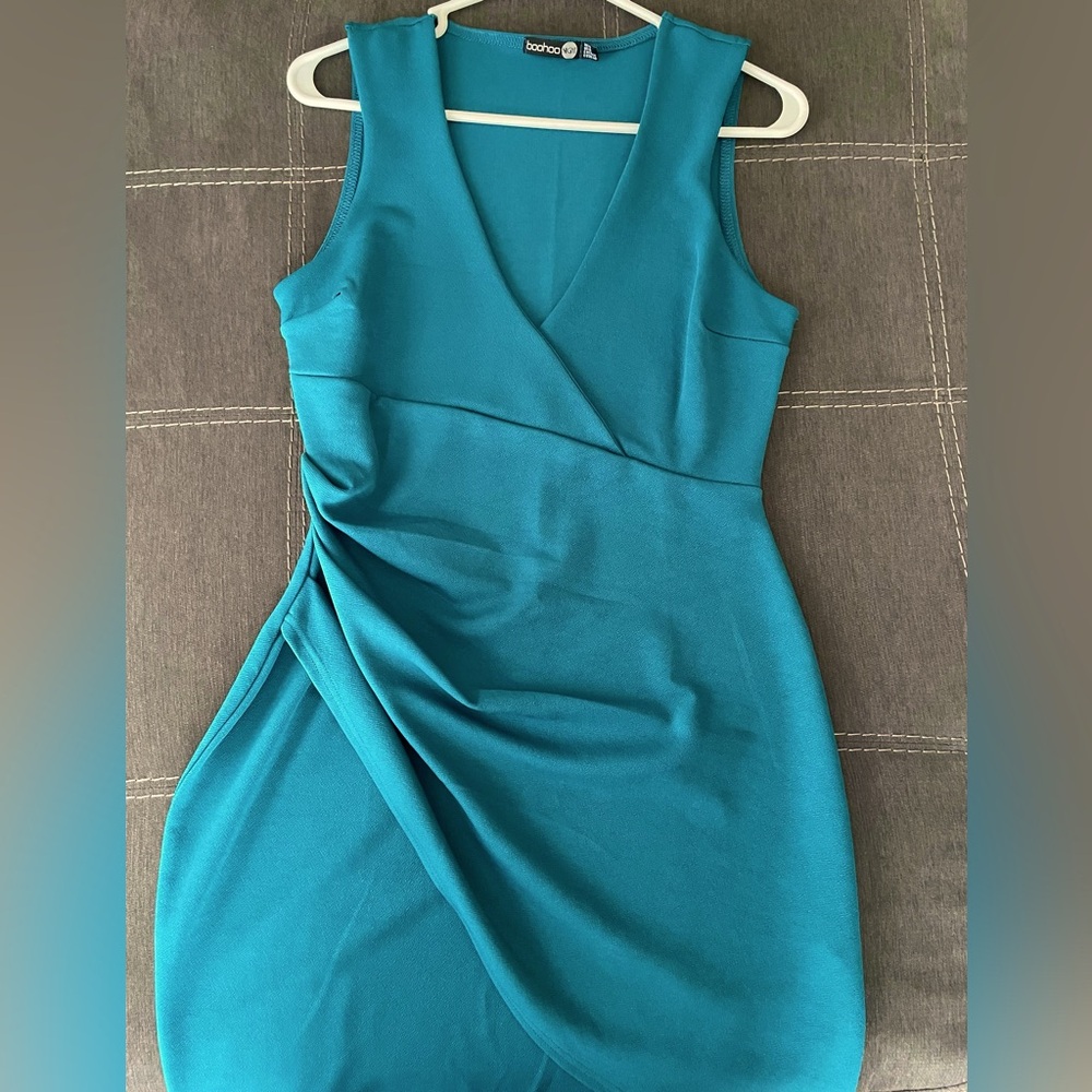 Boohoo Night out asymmetrical dress Size 10